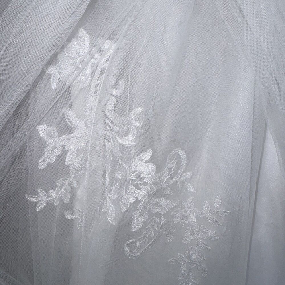 DAVID'S BRIDAL Strapless Tulle Lace Ball Gown White‎ Wedding Dress 18W Beaded - Picture 14 of 16